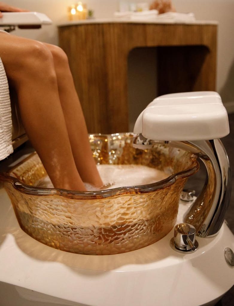 Zi 50 Minute Pedicure
